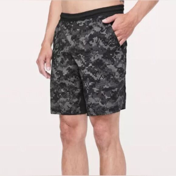 ✨ Lululemon | Pace Breaker MENS Shorts - Picture 1 of 6